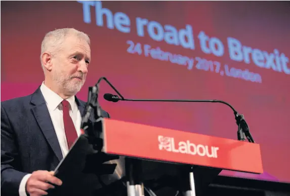  ??  ?? > Labour Leader Jeremy Corbyn speaks during a press conference on Brexit