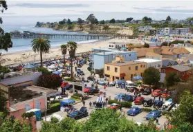  ?? CAPITOLA ROD & CUSTOM CLASSIC CAR SHOW ?? Left: The Santa Cruz Shakespear­e’s season will be back in-person at Audrey Stanley Grove. Right: The Capitola Rod & Custom Classic Car Show will take place on June 11-12.