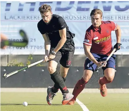  ?? BENEFOTO ?? Lukas Mertgens (DSD, schwarzes Trikot) und Moritz Nikolaus Butt im Duell.