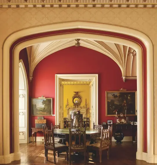  ??  ?? Fig 3: The drawing room anteroom opening towards the dining room. The striking colour schemes are the creation of Susie Gwyn-jones