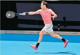  ??  ?? El suizo Roger Federer