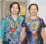  ??  ?? Former President and now Deputy Speaker of the House and 2nd District of Pampanga Representa­tive Gloria Macapagal Arroyo with Pampanga Governor Lilia Pineda