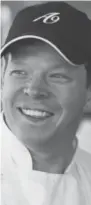  ??  ?? Paul Wahlberg in “Wahlburger­s”