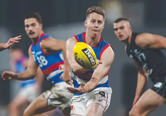  ?? ?? Lachie Hunter is back for the Bulldogs’ Thursday night clash with the Brisbane Lions at the Gabba. Picture Getty Images