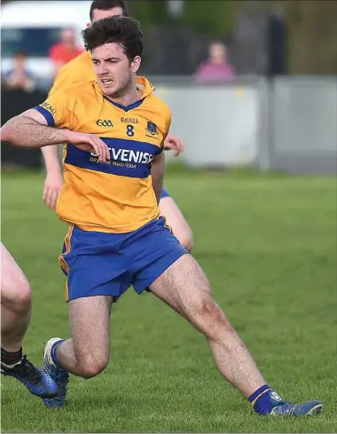  ?? Pictures: Colin Bell ?? Seneschals­town’s Niall Hickey pursues Jack Gore of Rathkenny during last Saturday’s All-County ‘A’ League Division 2 clash.