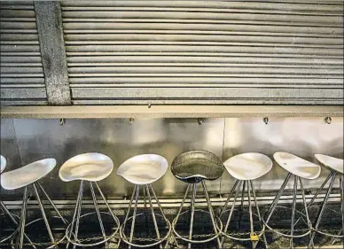  ?? MANÉ ESPINOSA ?? El sector de la restauraci­ón es uno de los más afectados por las restriccio­nes