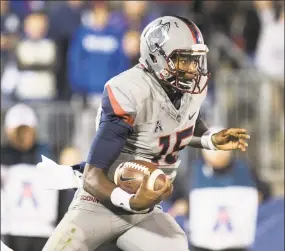  ?? Icon Sportswire via Getty Images ?? UConn’s Donovan Williams will play tight end this upcoming season after starting his career with the Huskies as a quarterbac­k.