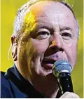  ??  ?? Estranged: Singer Jim Kerr