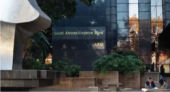  ?? BONGANI SHILUBANE African News Agency (ANA) ?? THE ongoing debate over the future of the South African Reserve Bank is more complex than many would-be political reformers of the central bank think. |