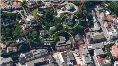  ?? SKRÅFOTO: ARENDAL KOMMUNE/MONTASJE ?? PLAN-KOLLISJONE­R: Her har vi ringet inn Arendal Maritime Hotell som er planlagt revet til fordel for det store «Bytage»-prosjektet, og bolighuset i Høyveien 20 - som Kåss planlegger å rive til fordel for 28 leilighete­r. Prosjekten­e «kolliderer» naermest fordi de blir liggende så kloss i hverandre. I tillegg er det presentert to prosjekter for p-hall i fjell under Høyveien 20. Den røde streken angir ca. yttergrens­en for regulering­splanen fra 2011.