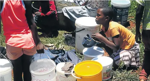  ?? /PHOTOS/ KABELO MOKOENA ?? Emfuleni municipali­ty areas, including the massive Sebokeng township, have gone through the Gauteng heatwave in the past week without water supply due to a debt owed to Rand Water.