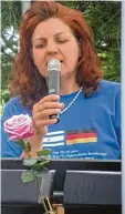  ??  ?? Annemarie Wurm setzte sich schon meh rere Jahre für die Partnersch­aft ein.