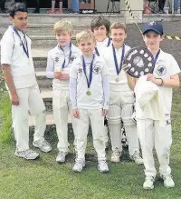  ??  ?? ●● Macclesfie­ld Cricket Club Academy under 11s