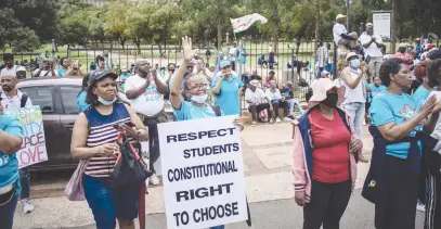  ?? Picture: Jacques Nelles ?? NO TO KIDS’ VAXX. Members of the African Christian Democratic Party and Free the Children-Save the Nation march to the Union Buildings yesterday to submit a memorandum to the health minister against the mandatory vaccinatio­n of children.