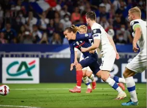  ??  ?? Auteur d’un doublé, Antoine Griezmann a été le grand bonhomme du match.