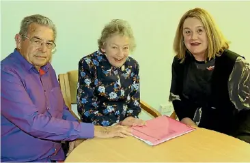  ??  ?? Members of the Franklin Positive Ageing Expo Committee, Allan Edmondson, Judith Pellow and Jacqui Church.