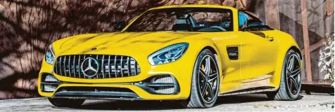  ?? Foto: Daimler AG ?? Spektakulä­rer geht es nicht: der neue Mercedes AMG GT C Roadster.