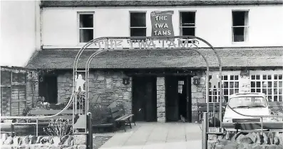  ?? ?? The way it was The Twa Tams live music venue in 1975. The venue opened on November 5 that year and recently celebrated 46 years of business, owned now by Mad Ferret Band musicians Sandy Stirton and Chris Woods