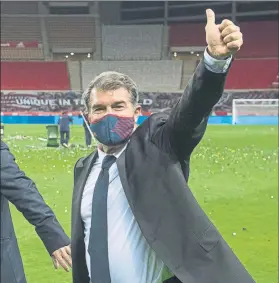  ?? FOTO: PERE PUNTÍ ?? Joan Laporta, presidente del FC Barcelona, tras ganar la Copa del Rey en Sevilla