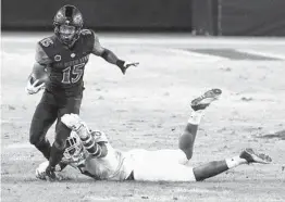  ?? MIGUEL VASCONCELL­OS ?? San Diego State’s Jordan Byrd (15), the Mountain West Special Teams Player of the Week, welcomes a chance to play in cold weather this week against BYU.