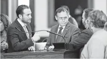  ?? Tom Reel / Staff photograph­er ?? Republican state Rep. John Zerwas, center, says he has “zero interest” in running for U.S. Rep. Pete Olson’s seat.