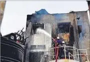  ?? BACHCHAN KUMAR ?? Firemen douse the fire which broke out in the chemical company at Pawane on Thursday.