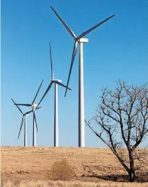  ?? [THE OKLAHOMAN ARCHIVES] ?? A power purchase agreement involving Google helped underwrite costs to build the Minco II wind farm, which came online in late 2016. Google entered into the agreement as part of its effort to power its server operations in Oklahoma with renewable...