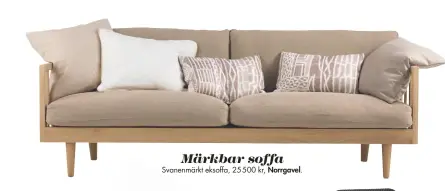  ??  ?? Märkbar soffa
Svanenmärk­t eksoffa, 25 500 kr,
Norrgavel.