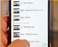  ??  ?? Las aplicacion­es permiten crear y seguir entrenamie­ntos personaliz­ados en videos.