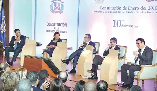  ?? F. E. ?? Funglode organizó la jornada para evaluar los avances y las dificultad­es institucio­nales que ha tenido la Constituci­ón del 2010.