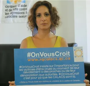  ??  ?? L’intervenan­te Mélanie Sarroino dit que plusieurs femmes handicapée­s victimes d’abus ont de la difficulté à dénoncer leurs abuseurs parce qu’elles ne sont pas prises au sérieux en raison de leurs handicaps.