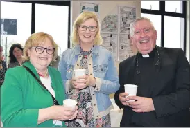  ?? ?? Anne Griffin (left), past teacher of Presentati­on Secondary School, with Jill Mullins and Fr Eugene Baker.