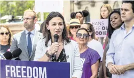  ?? PEDRO PORTAL pportal@miamiheral­d.com ?? Democratic candidate for governor and Agricultur­e Commission­er Nikki Fried at a May 3 press conference in Miami about women’s reproducti­ve rights.