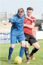  ?? ?? Chris Ovenden captained his side to victory at Leatherhea­d.