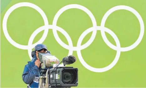  ?? FOTO: DPA ?? Wer überträgt was bei den Olympische­n Spielen: Darauf hat sich nun der Rechteinha­ber Discovery mit ARD und ZDF geeinigt.