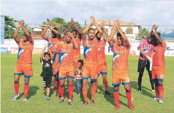  ?? FOTOS: EL HERALDO ?? Los Lobos empataron 0-0 el domingo ante Platense en el Excélsior de Puerto Cortés.