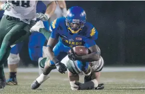  ?? — RICHARD LAM/UBC ATHLETICS ?? UBC Thunderbir­ds receiver Trivel Pinto had a breakout performanc­e against the Saskatchew­an Huskies, finishing with 243 all-purpose yards, including 10 catches for 166 yards.