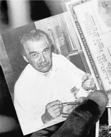  ??  ?? Imágenes de Mengele y del documento que usaba en Brasil