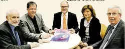  ?? BILD: ANNA-LENA SACHS ?? Die Organisato­ren der Veranstalt­ung (v. l.): Wolfgang Jöhnk, Klaus Wegling, Gert Mora Motta, Hannelore Guthold von der BBS3 und Günter Knaupmeier