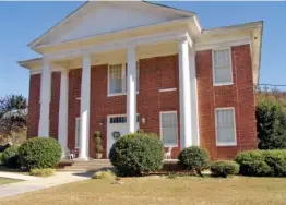  ?? FILE PHOTO ?? The old James County Courthouse in Ooltewah is used as a special events venue called the Mountain Oaks Manor.