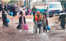 Israel’s ‘Iron Wall’ raids spark mass evacuation­s in Jenin - PressReader