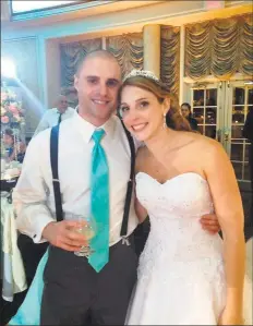  ?? Contribute­d photos ?? Dan Spano and his sister, Melissa Castiglia, at her wedding in August 2015.