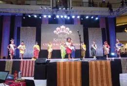  ??  ?? CANDIDATES for the Hiyas ng Kadayawan 2019 proudly wearing their tribe’s habi