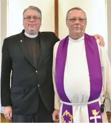  ??  ?? Fr. Glenn Galenkamp (left) of St. Barnabas and Pastor Bill Cantelon of Central Lutheran.