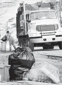  ?? JOHN RENNISON THE HAMILTON SPECTATOR ?? Garbage collection in Waterdown. For Hamilton resident Kevin Daly, even a clear trail of bread crumbs didn’t lead to solving what seemed to be a simple problem.