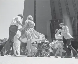  ??  ?? Square dancers in Chicago in 1976. | SUN- TIMES