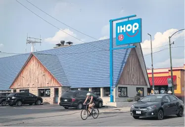  ?? AFP ?? In this file photo taken on August 10, 2017 an IHOP restaurant serves customers in Chicago, Illinois.