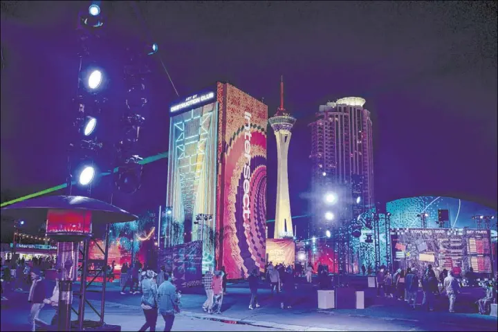  ?? Ellen Schmidt Las Vegas Review-Journal @ellenkschm­idt_ ?? Seventeen live acts took to three different enclosed stages for Intersect at the Las Vegas Festival Grounds. The festival footprint covered over 1.5 million square feet.