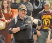 ?? FOTO: REUTERS ?? Stewart Rhodes, líder del grupo paramilita­r de derecha que apoya a Trump, Oath Keepers, en imagen de abril de 2017.