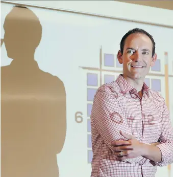  ?? JASON KRYK ?? Kyle Pearce, a math consultant for the Greater Essex County District School Board, says some teachers need help in understand­ing the why of mathematic­s. Courses are being offered to enhance conceptual understand­ing “so they understand why algorithms...